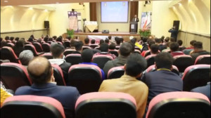 دیدار و گفتگوی صمیمی بادانشجوی...