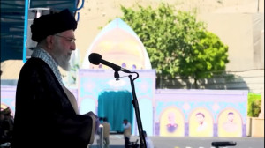 علی علیزاده : آیا آقای خامنه ا...