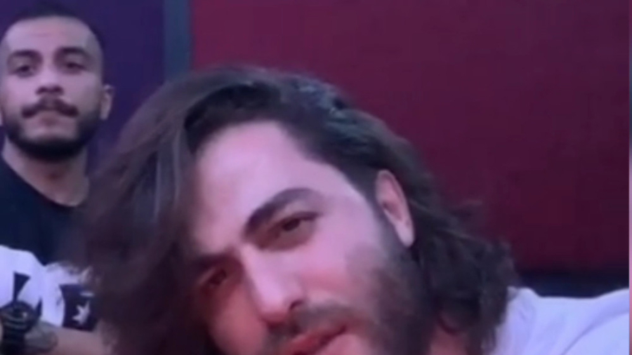 آهنگ دوست ندارم پیگیر من شی از...