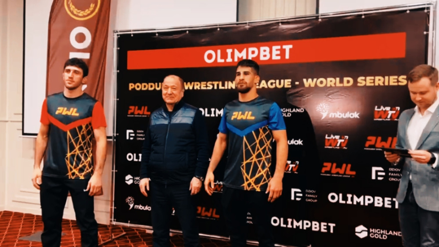 کلیپی از مراسم معارفه،وزن کشی...