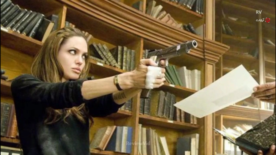 معرفی فیلم اکشن "تحت تعقی...