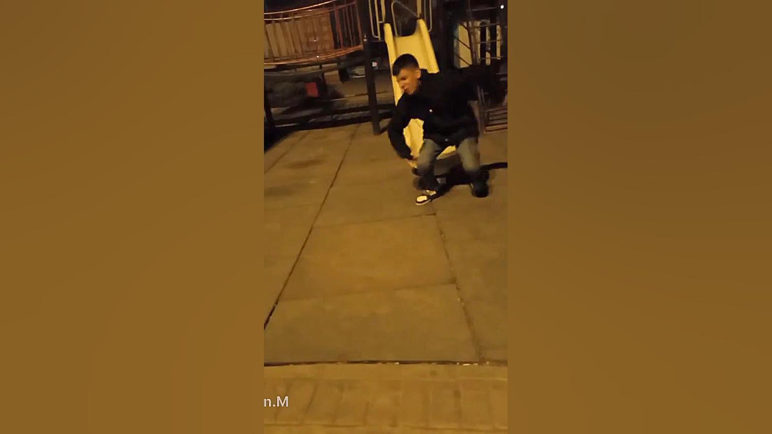 ه سرسره بازی با بچه ها خودمون