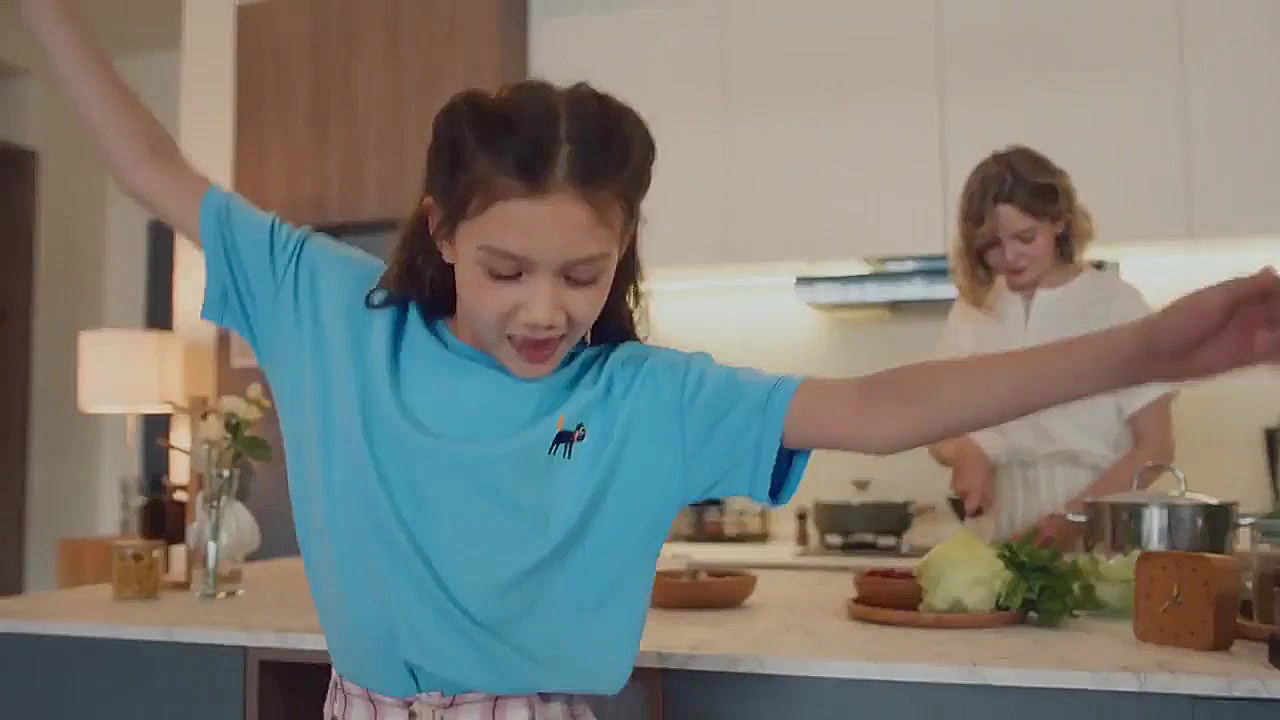 لونا، رباتی شبیه حیوان خانگی ک...