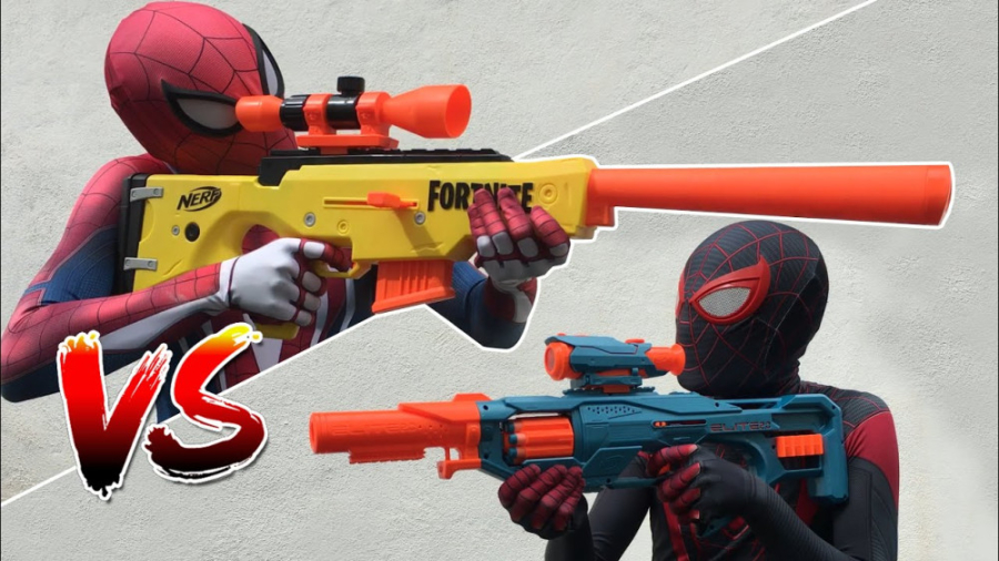 مایلز مورالز در برابر پیتر پار...