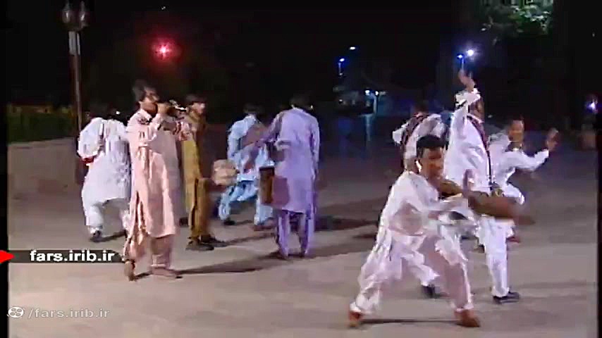 این رسم شادی کنان مردم مهربان...