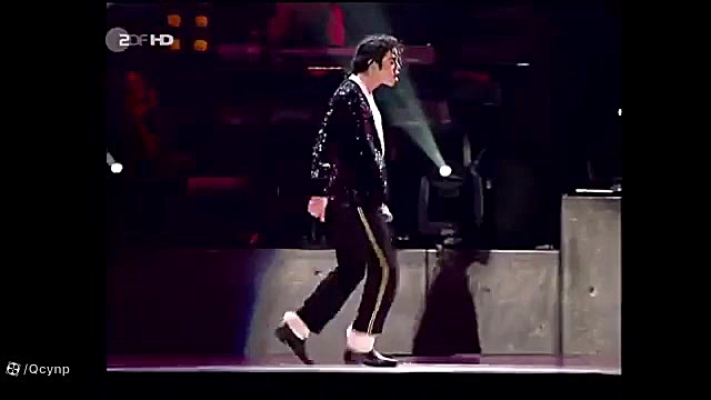 کنسرت مایکل جکسون سال ۱۹۹۷ مون...