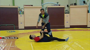 چند حرکت اصلاحی ورزشی کمر و پا...