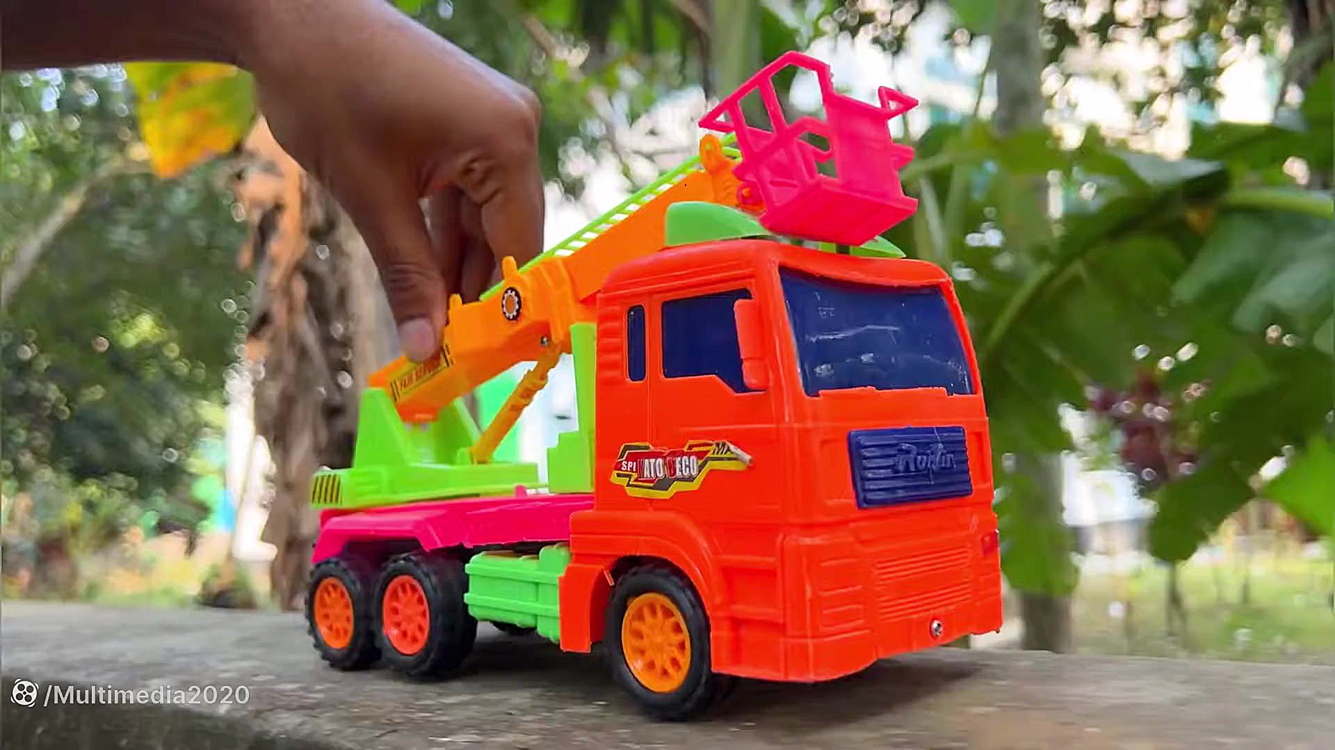 اسباب بازی ماشین های رنگی  ران...