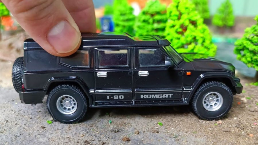 مینی ماشین های فلزی مشکی و لوک...