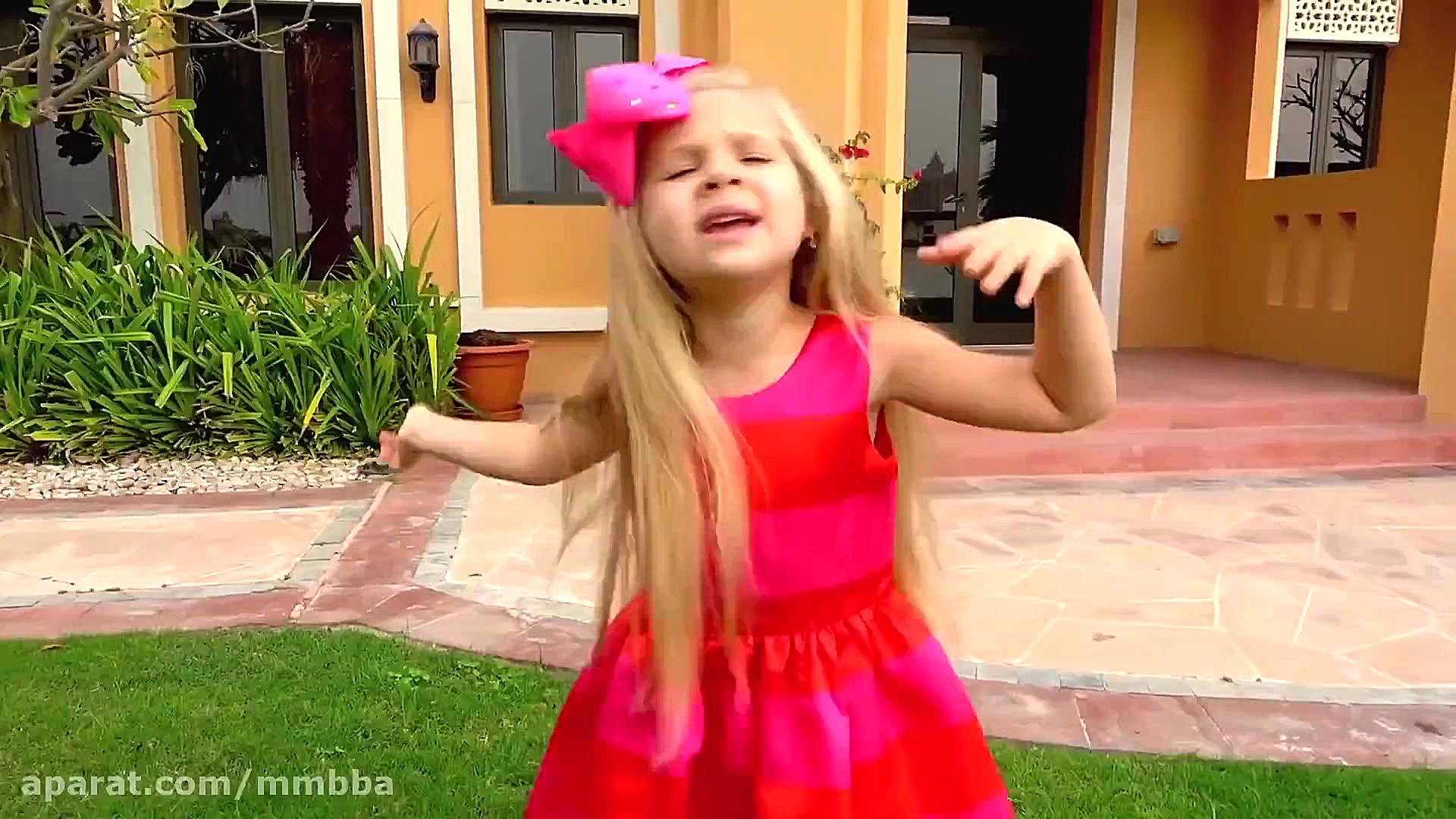 دیانا و روما :: دیانا کفش های...