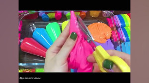 مخلوط کردن اسلایم های رنگی | آ...