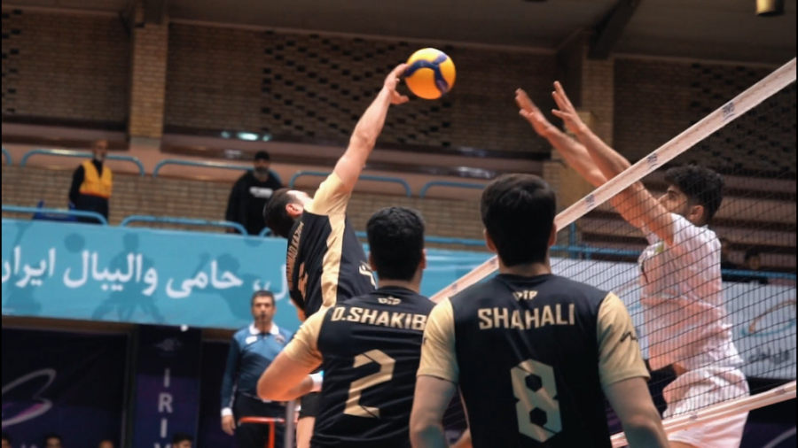 گزیده&zwnj;ای از دیدار سوم هور...