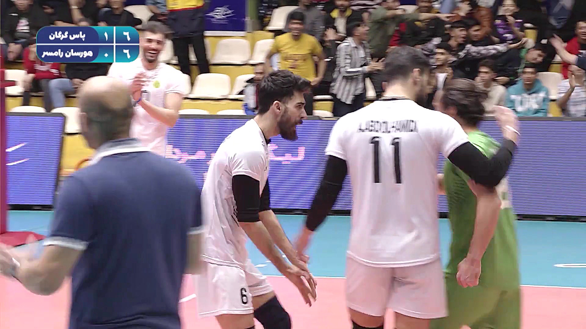 تماشاگران گرگانی به او می&zwnj...