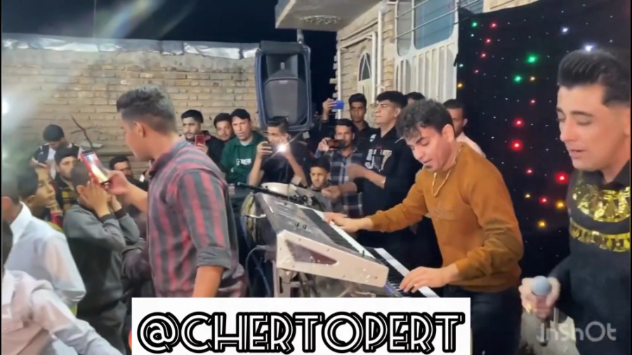 پرویز صادقی، جشن عروسی با پروی...