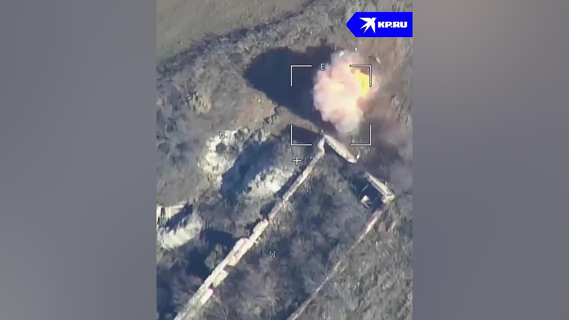 انهدام ادوات توپخانه ای ارتش ا...