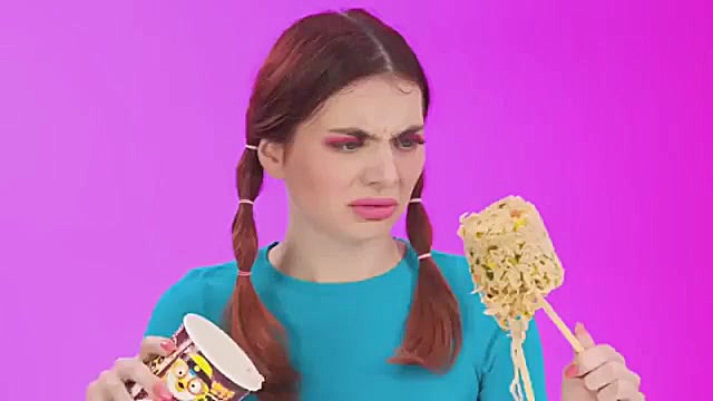 تفریح و سرگرمی بانوان چالش خند...