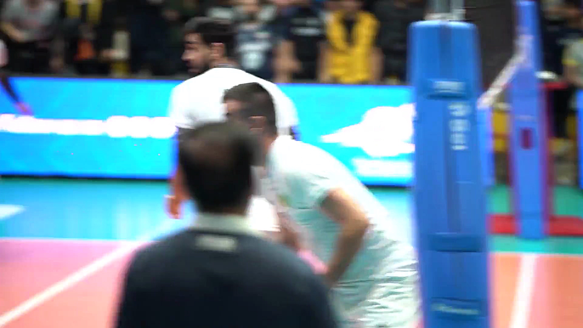 وقتی امین اسماعیل&zwnj;نژاد در...