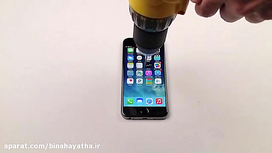 تست مقاومت و سختی آیفون 6