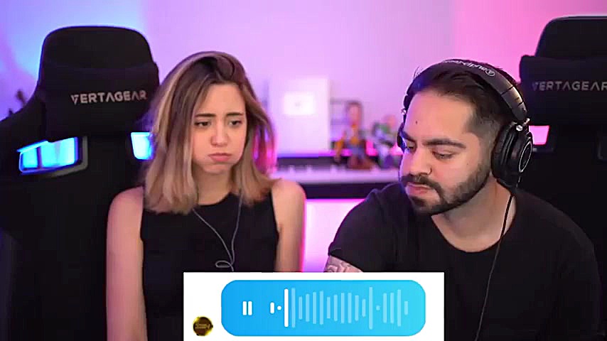 سعی کن نخندی با میا کوروش پارت...