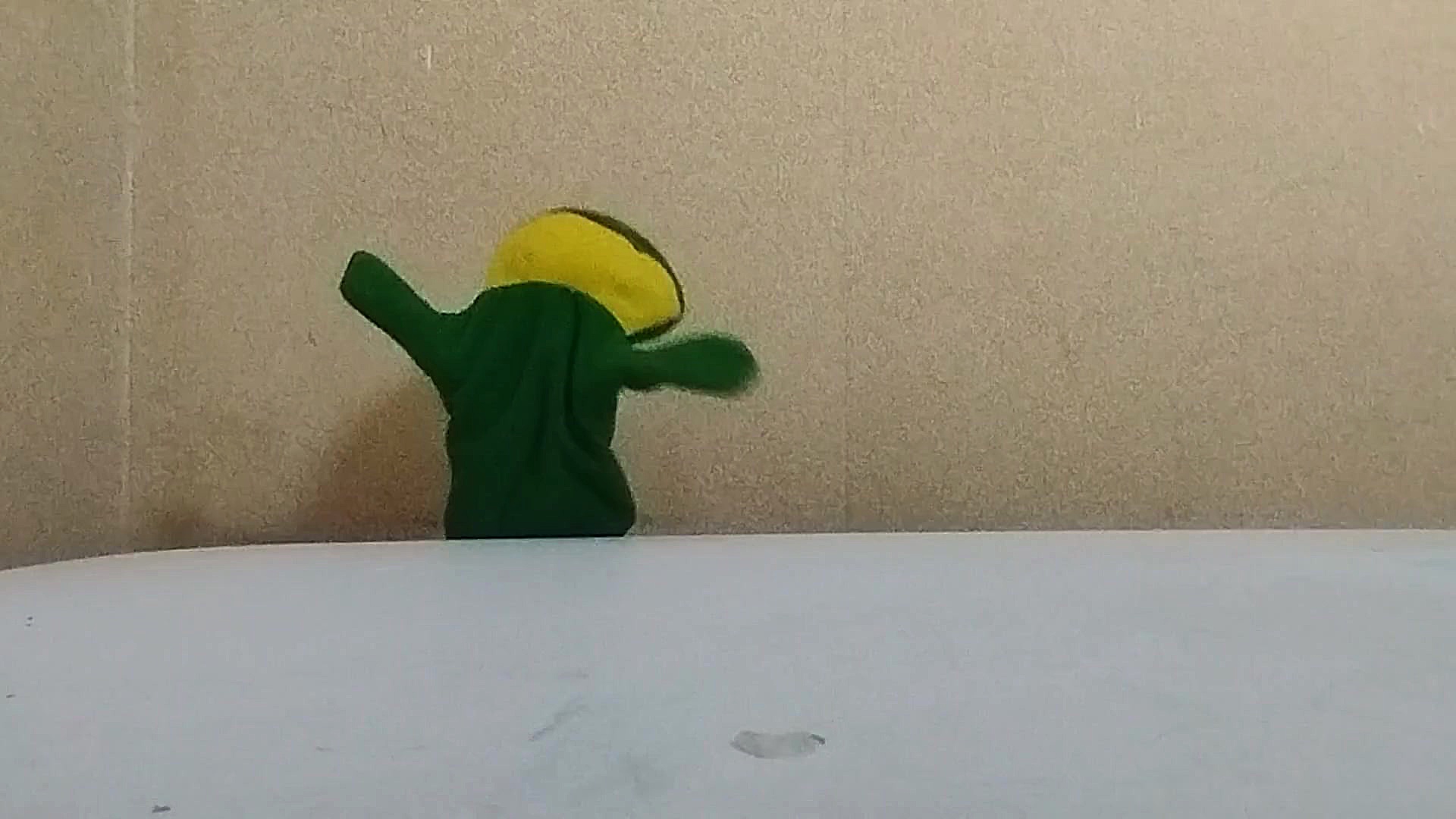 خواننده ای که بوی گند می داداش...