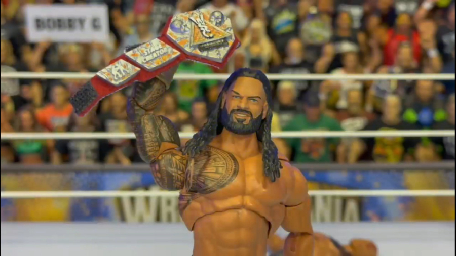 مسابقه ی راک در برابر رومن رین...