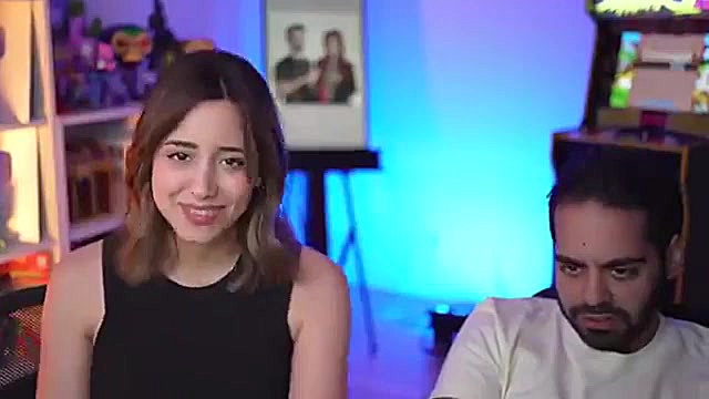 بازی چرت و پرت با میا و کوروش