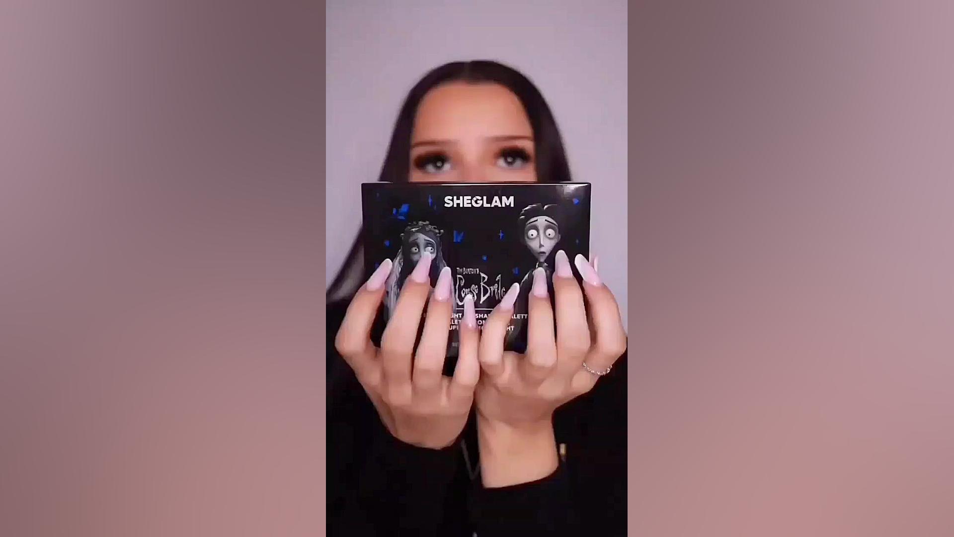 میکاپ نادیا( توضیحات را بخوانی...