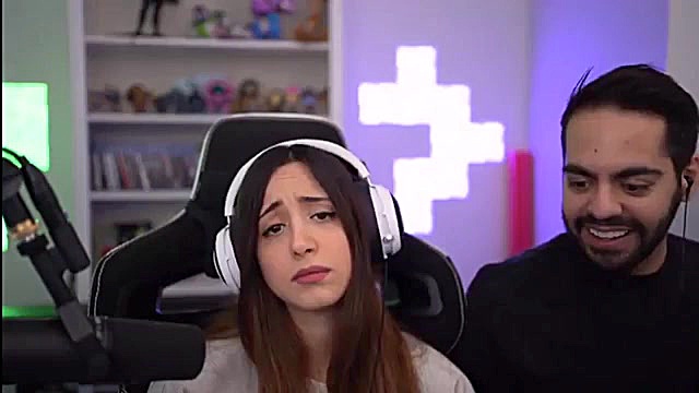 بازی های چرت و پرت کوروش روغنی...