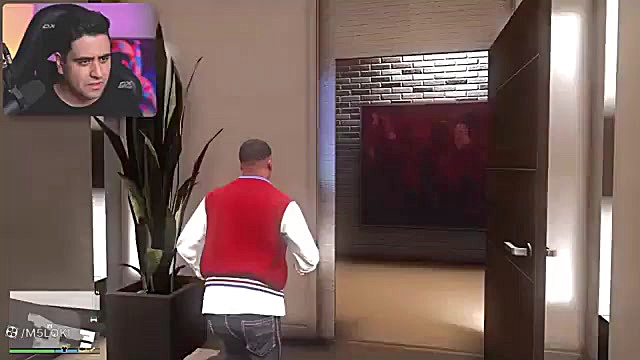 توی جی تی ای وی همه پولدارن []...