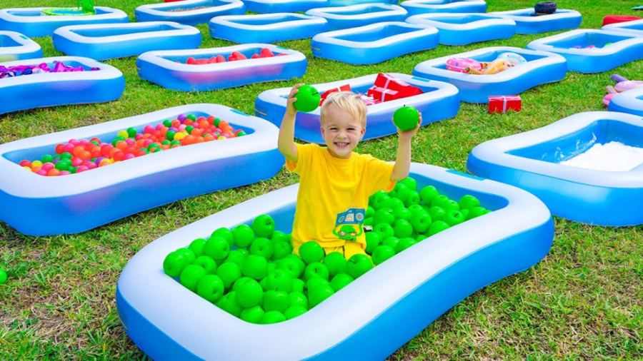 ولاد و نیکی در حال یادگیری الف...