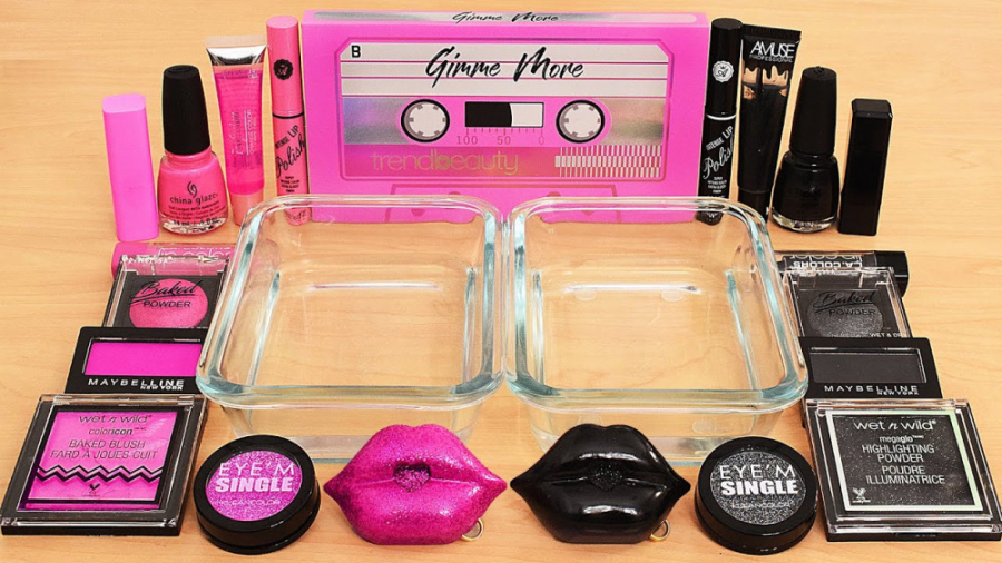 صورتی در مقابل مشکی  ترکیب سای...