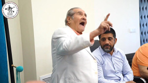کلیپی از شعرخوانی استاد عباس ش...
