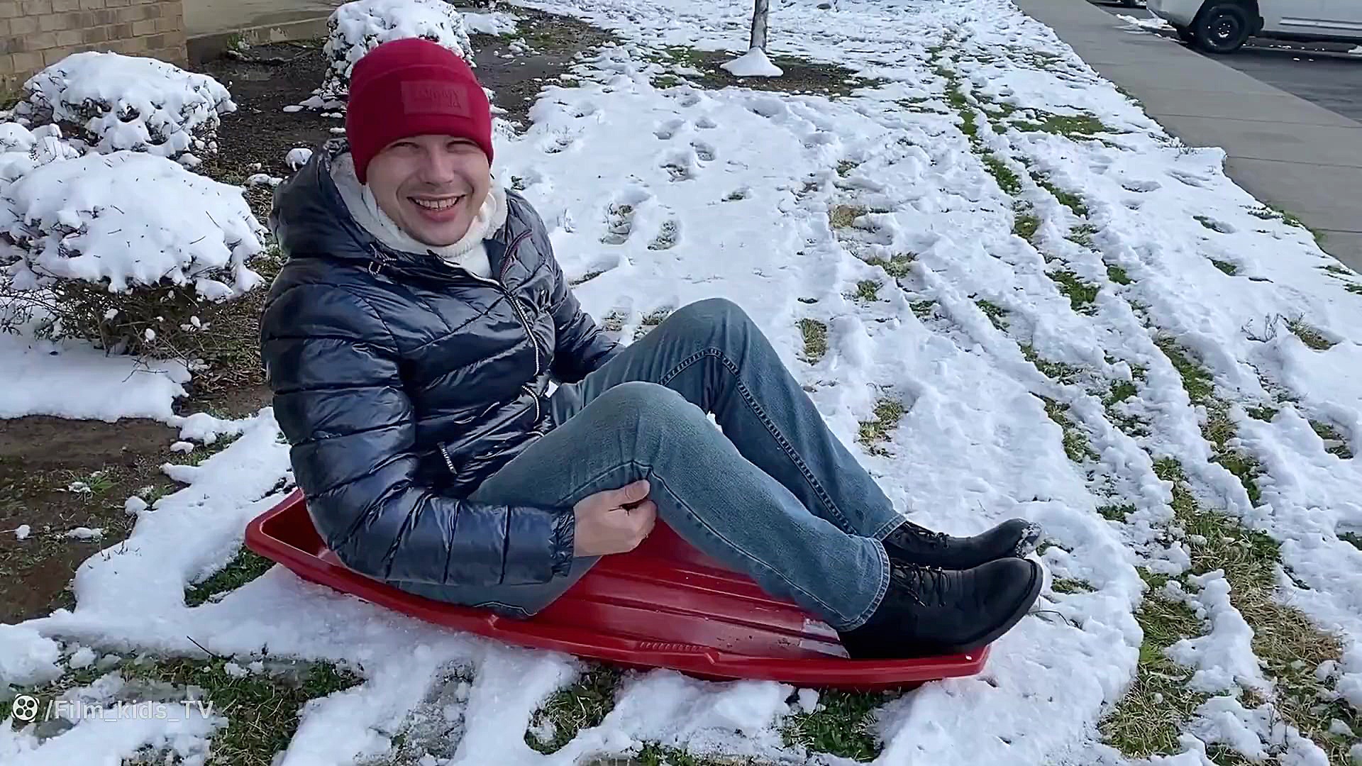 ماجراهای مارتین و مونیکا به تع...