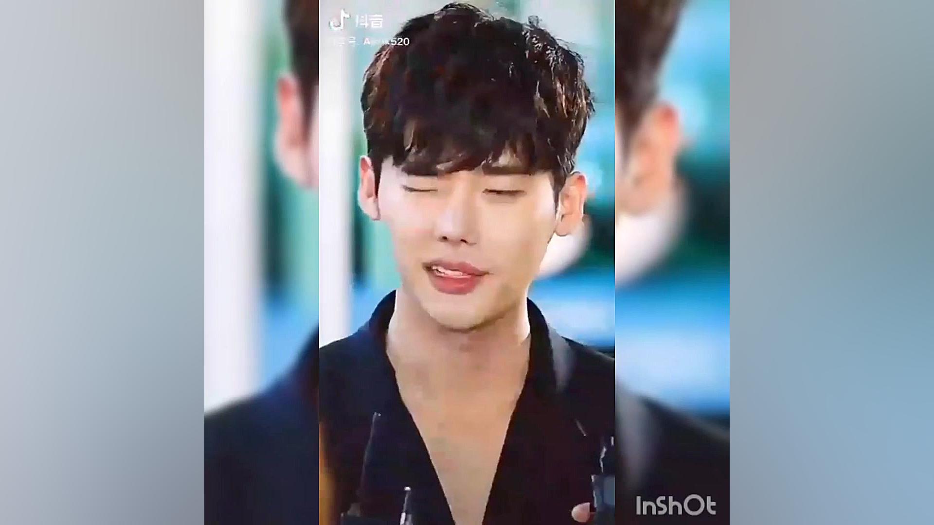 خنده های لی جونگ سوک