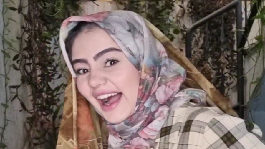 کلیپ خنده دار طنز مینا  با من...