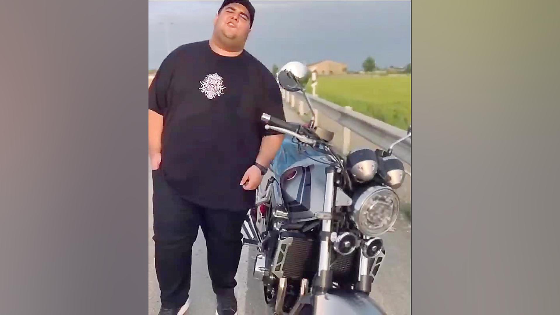 دیجی کینگ عباسی