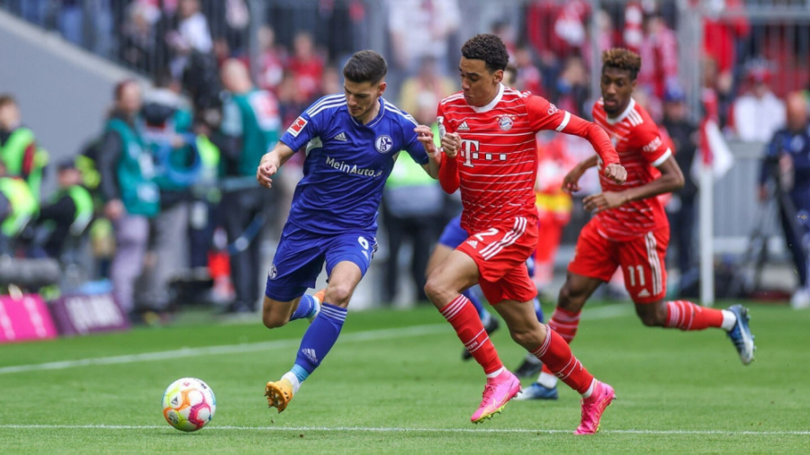 عملکرد جمال موسیالا مقابل شالک...