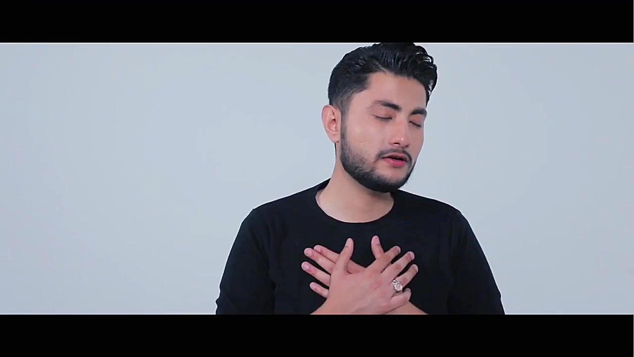 نماهنگ خزان با صدای علی زندیه