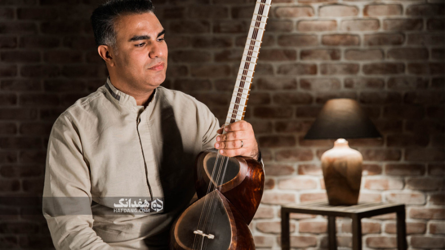 تکنوازی تار؛ شب است و چهره میه...