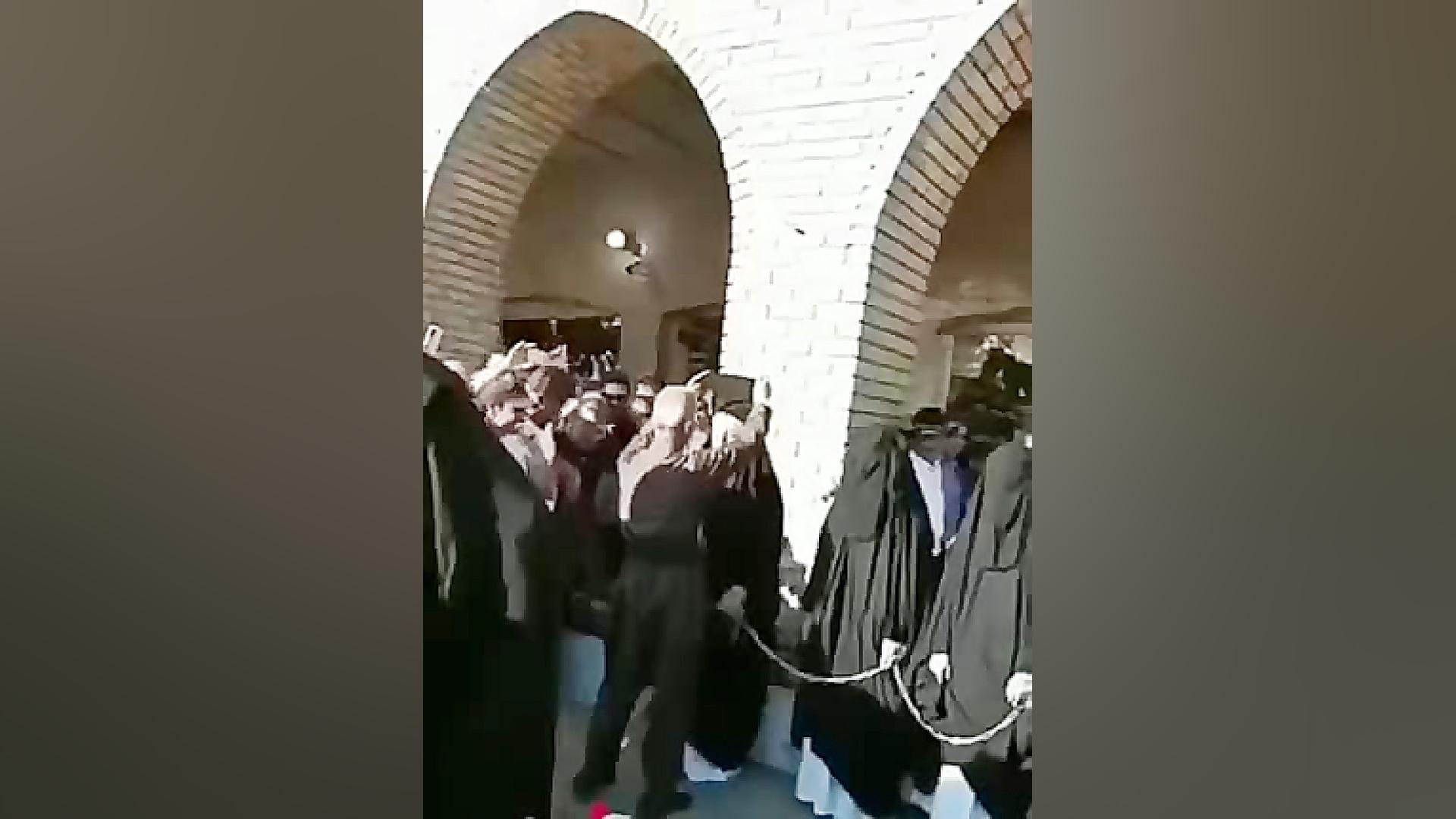 فیلم تلخ از فروش زنان در بازار...