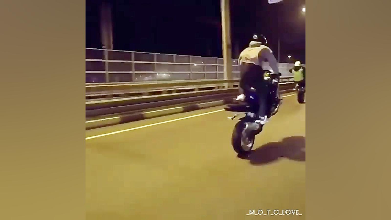 تک چچرخ با موتور تک چرخ با موت...