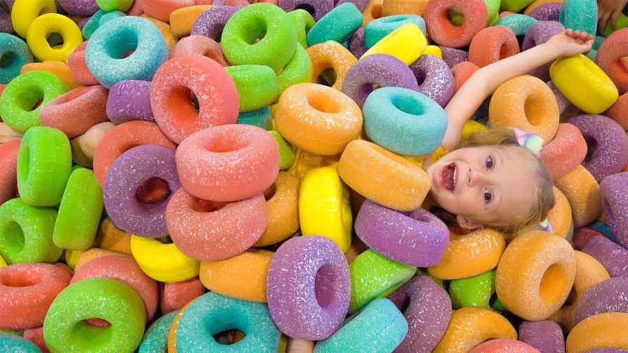 ماجراهای ناستیا و بابایی  بازی...