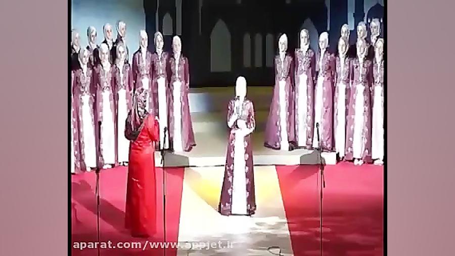 خواننده زن به زبان انگلیسی و ع...