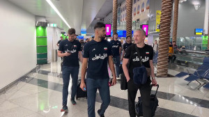 همراه با ملی پوشان والیبال ایر...