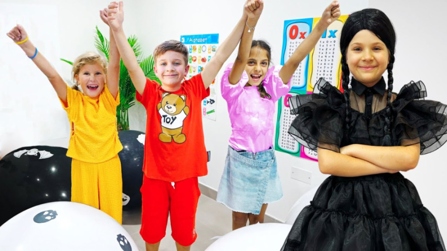 کمدی ونزدی ادامز و دیانا و رما...