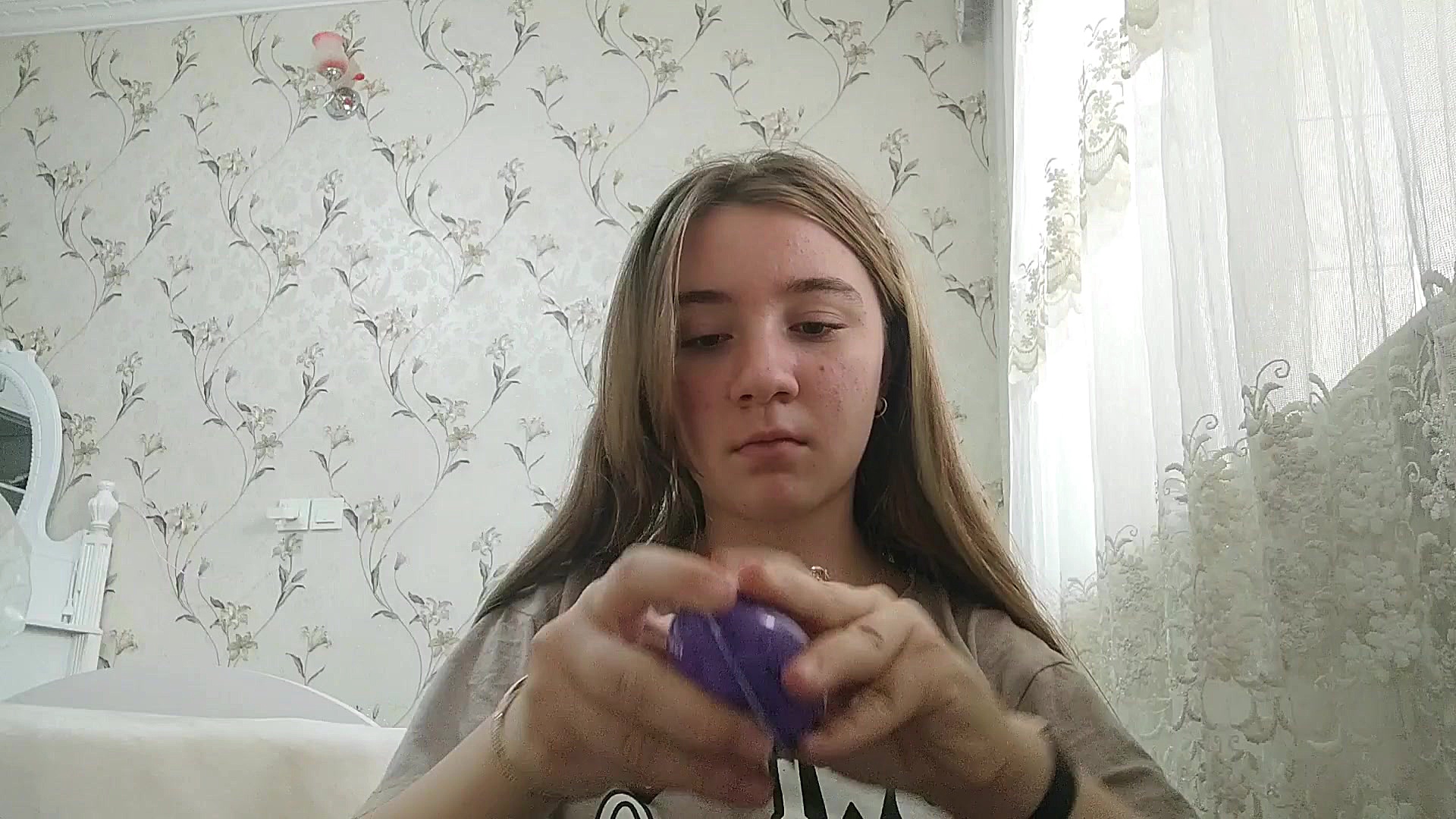 آنباکسینگ لپ لپ  آنباکسینگ لپ...