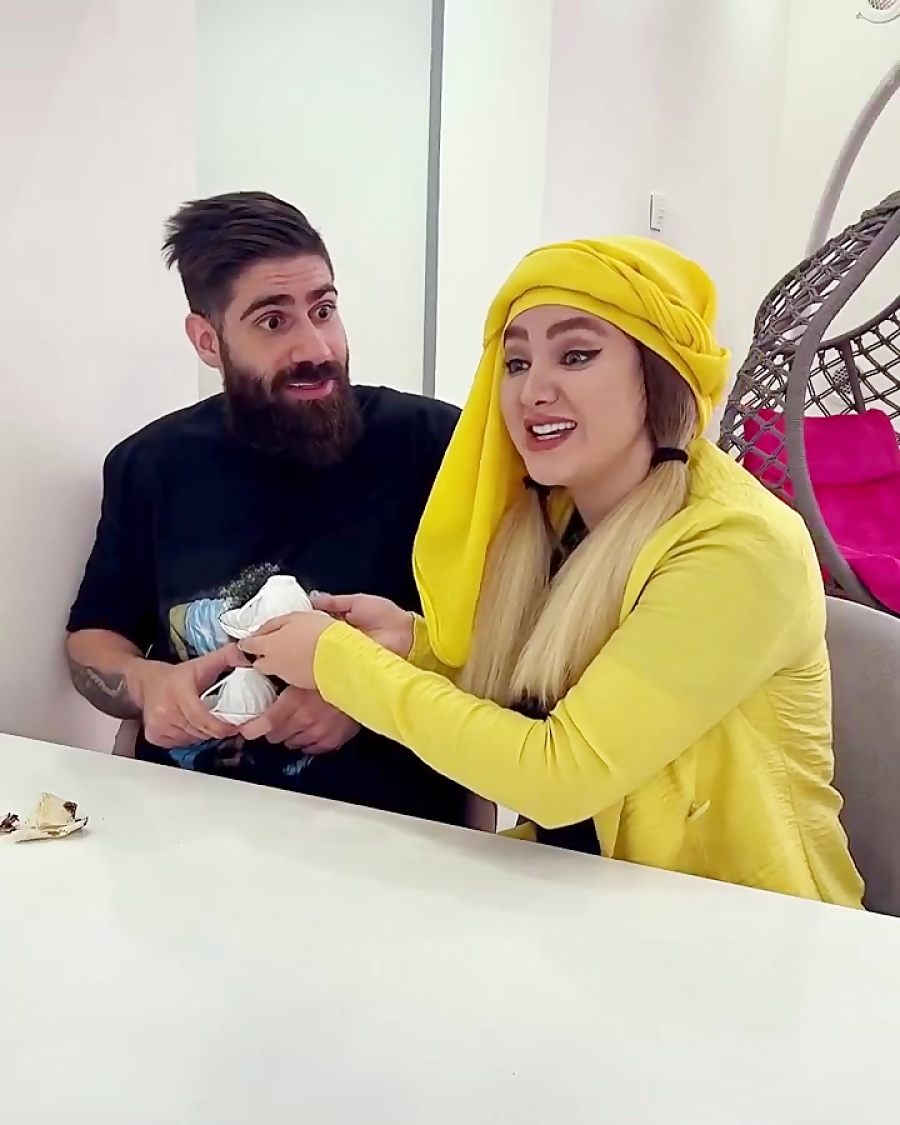 کلیپ خنده دار طنز فاطی و ساسان...