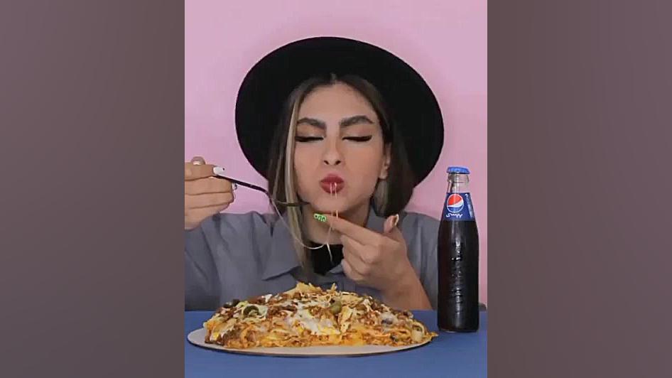 مونا فود چالش غذا خوری آسمر فو...