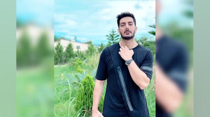 عشق سارن فرزاد فرزین