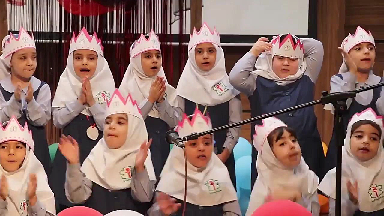 جشن پایانی افرا 1402 سالن منتظ...